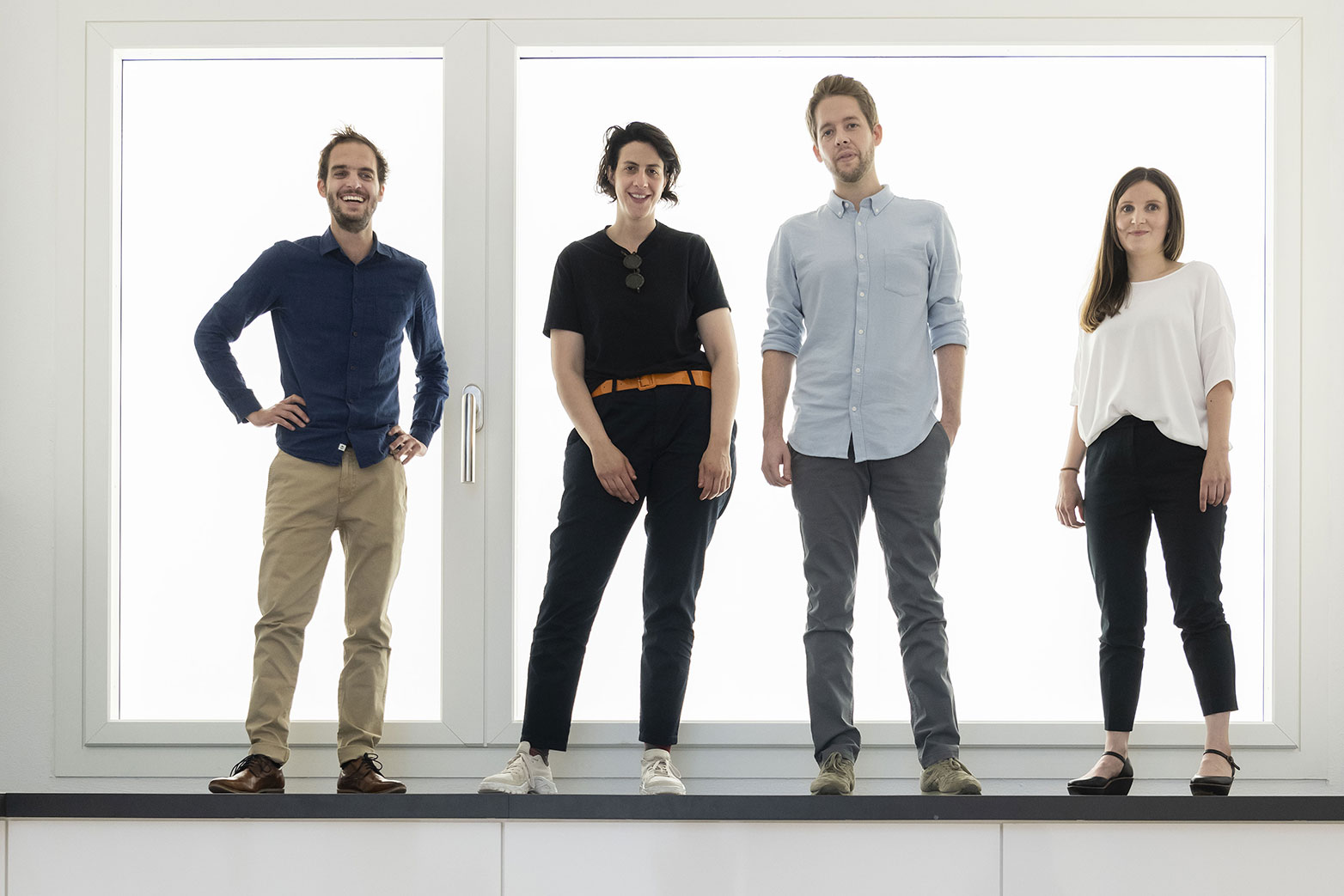 Enlarged view: The project team: (left to right) Alessandro Bosshard, Li Tavor, Matthew van der Ploeg and Ani Vihervaara. Bosshard, Tavor and van der Ploeg work at the Chair of Architecture and Urban Design; Vihervaara was in the Future Cities Laboratory at ETH Singapore and later at ETH Zurich. Photo: Christian Beutler, Keystone.