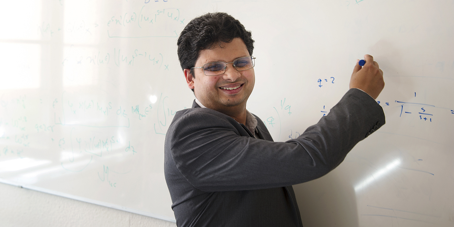 Enlarged view: Modelling as a vocation: Siddhartha Mishra designs equations and algorithms used for the computer simulation of turbulent flows. (Photo: Florian Bachmann)