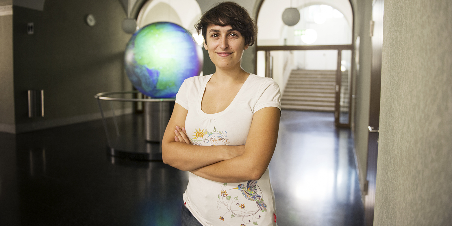 In addition to her scientific work, the geophysicist Marie Bocher is also campaigning for more gender equality in science . (Photograph: Florian Bachmann / ETH Zurich)