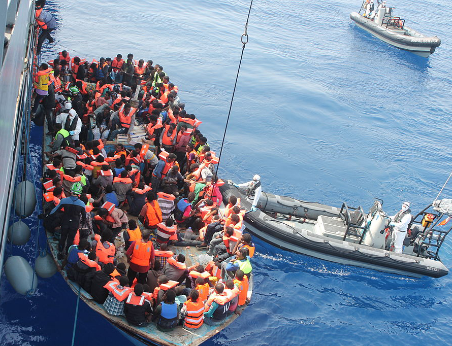 Irish Naval personnel from the LÉ Eithne (P31) rescuing migrants as part of Operation Triton.