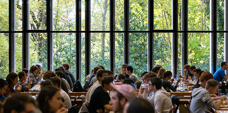 Vergrösserte Ansicht: The canteen as a living lab for sustainable catering at ETH Zurich. 