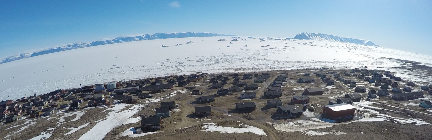Vergrösserte Ansicht: Qaanaaq im Nordwesten Grönlands ist eines der am nördlichsten gelegenen Dörfer der Welt.