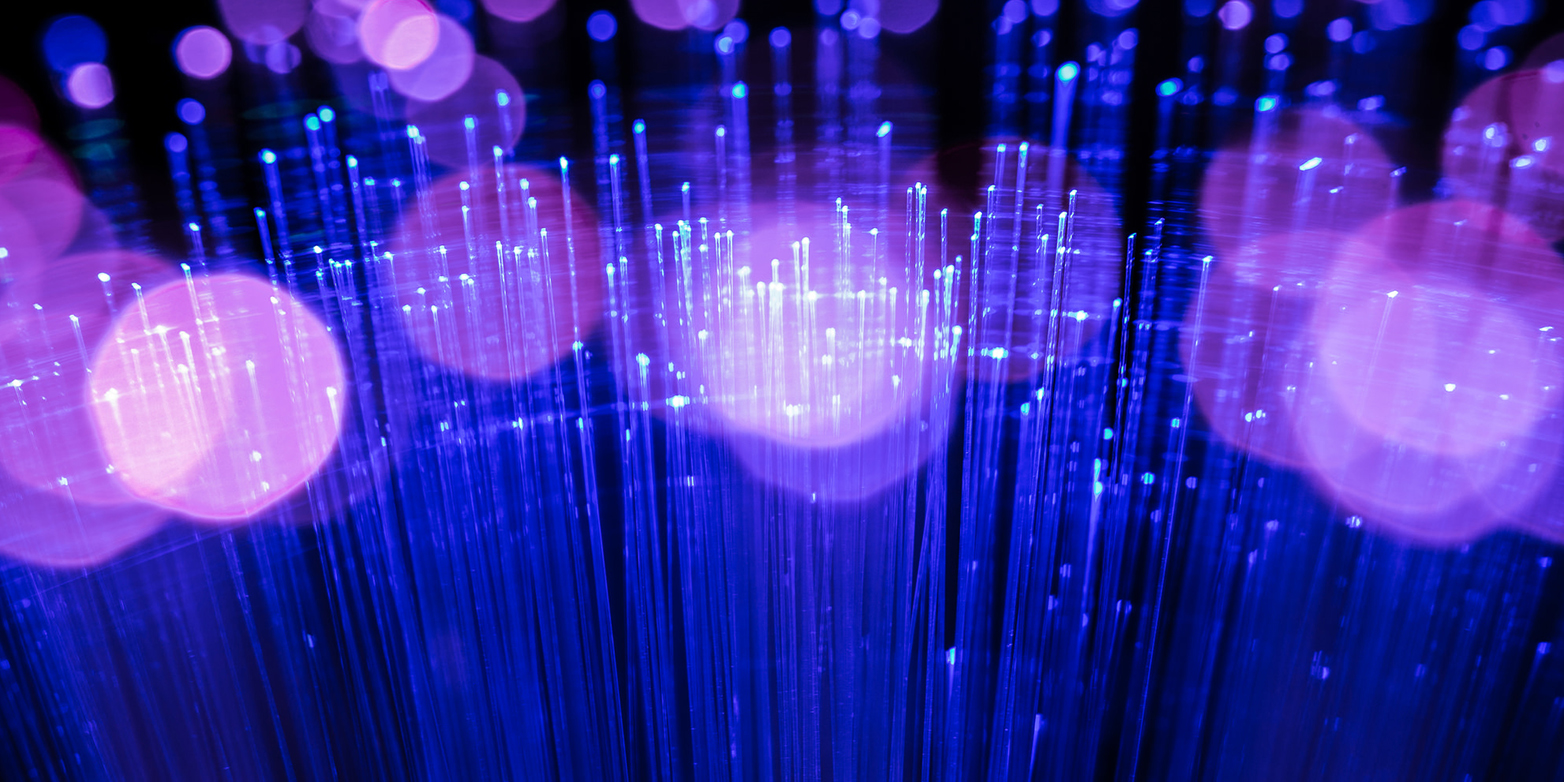 Die neue Codierungstechnik der ETH-Forscher erlaubt es, die Übertragungskapazität von Glasfasern besser auszunutzen. (Bild:&nbsp; Groman123/flickr.com, CC BY-SA 2.0)
