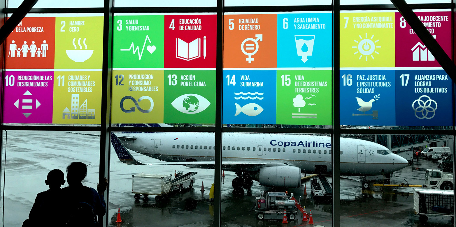 Flugzeug und Sustainable Development Goals der UNO