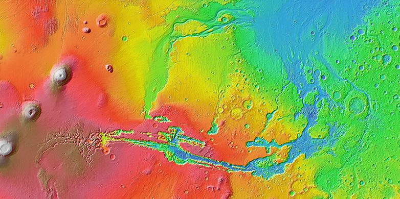 Enlarged view: The gigantic gorge system Noctis Labyrinthus and Valles Marineris were created exclusively through the erosive force of immense lava flows.