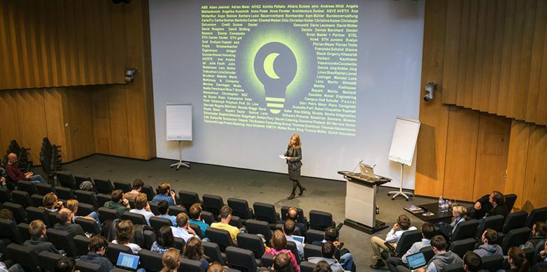 Enlarged view: “Long night of the career” event. (Photo: ETH Zurich/LNdK) 