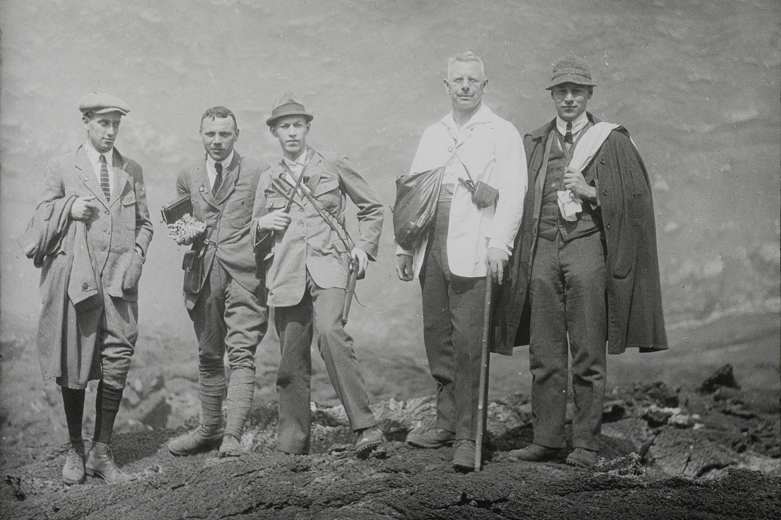 Pioneers of plant ecology with Eduard August Rübel (in white) on an excursion to Vesuvius in 1923. 
