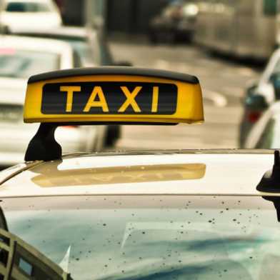 Taxi symbolic image