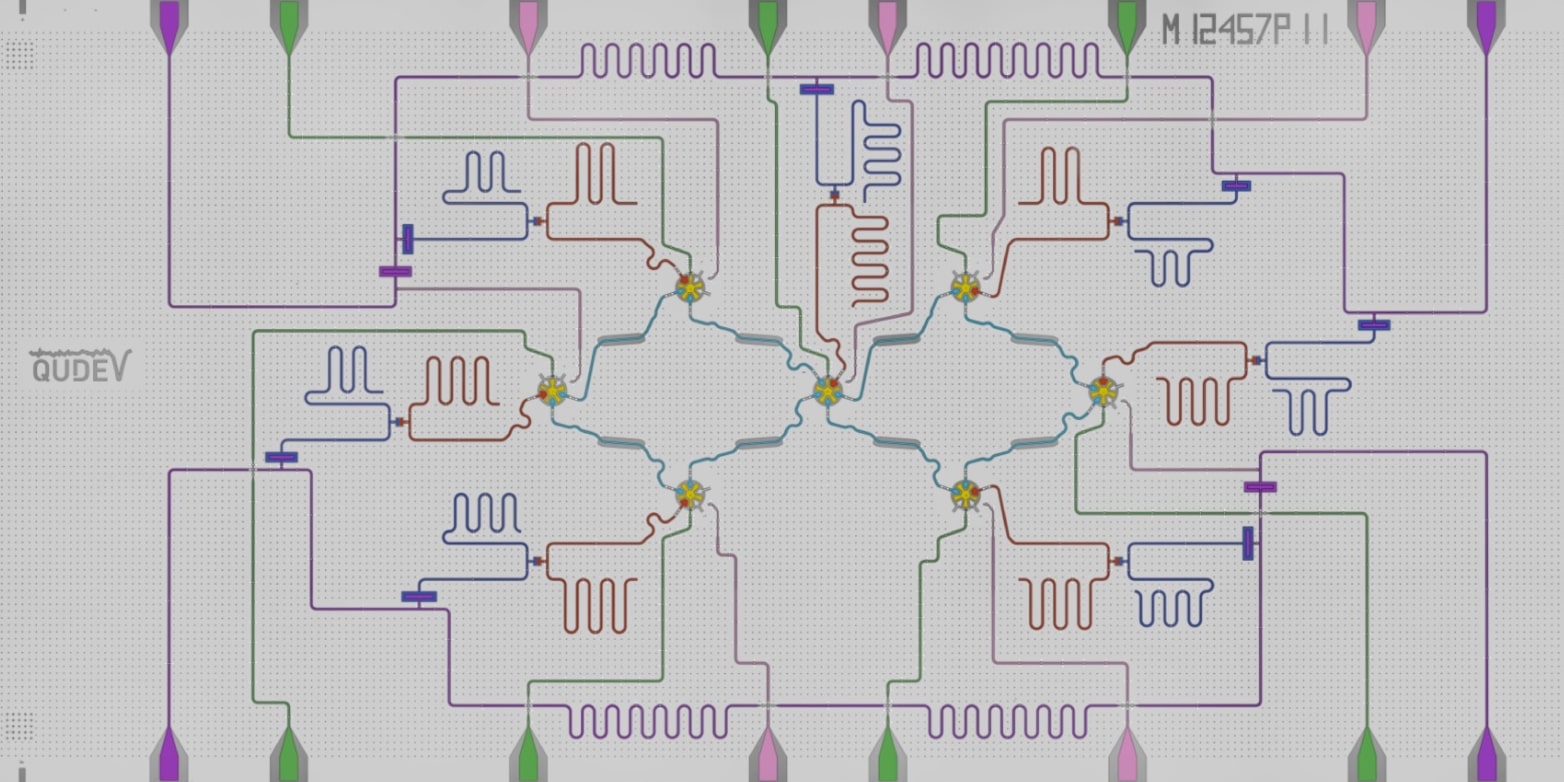 A 7-qubit circuit for error detection in superconducting quantum computers