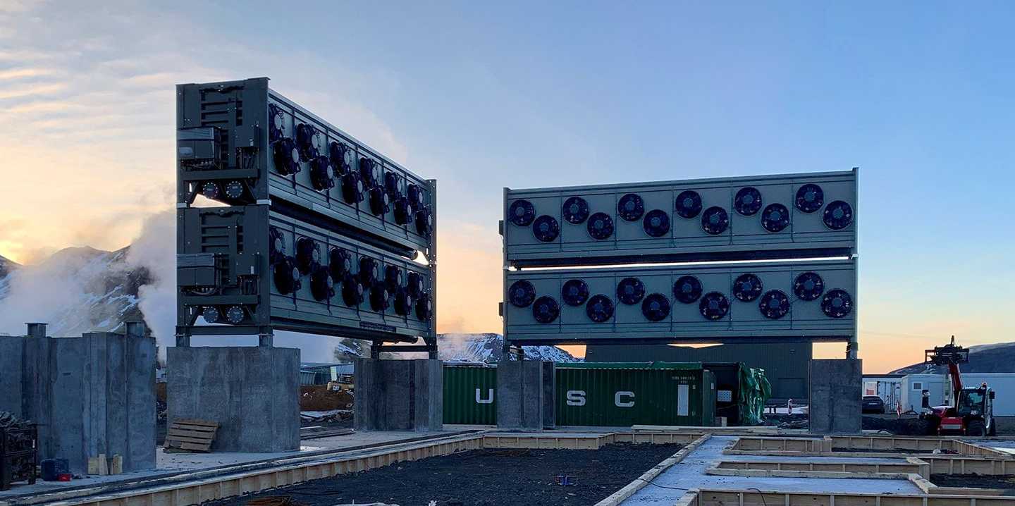 Orca, Climeworks' largest CO2 capture plant at dawn