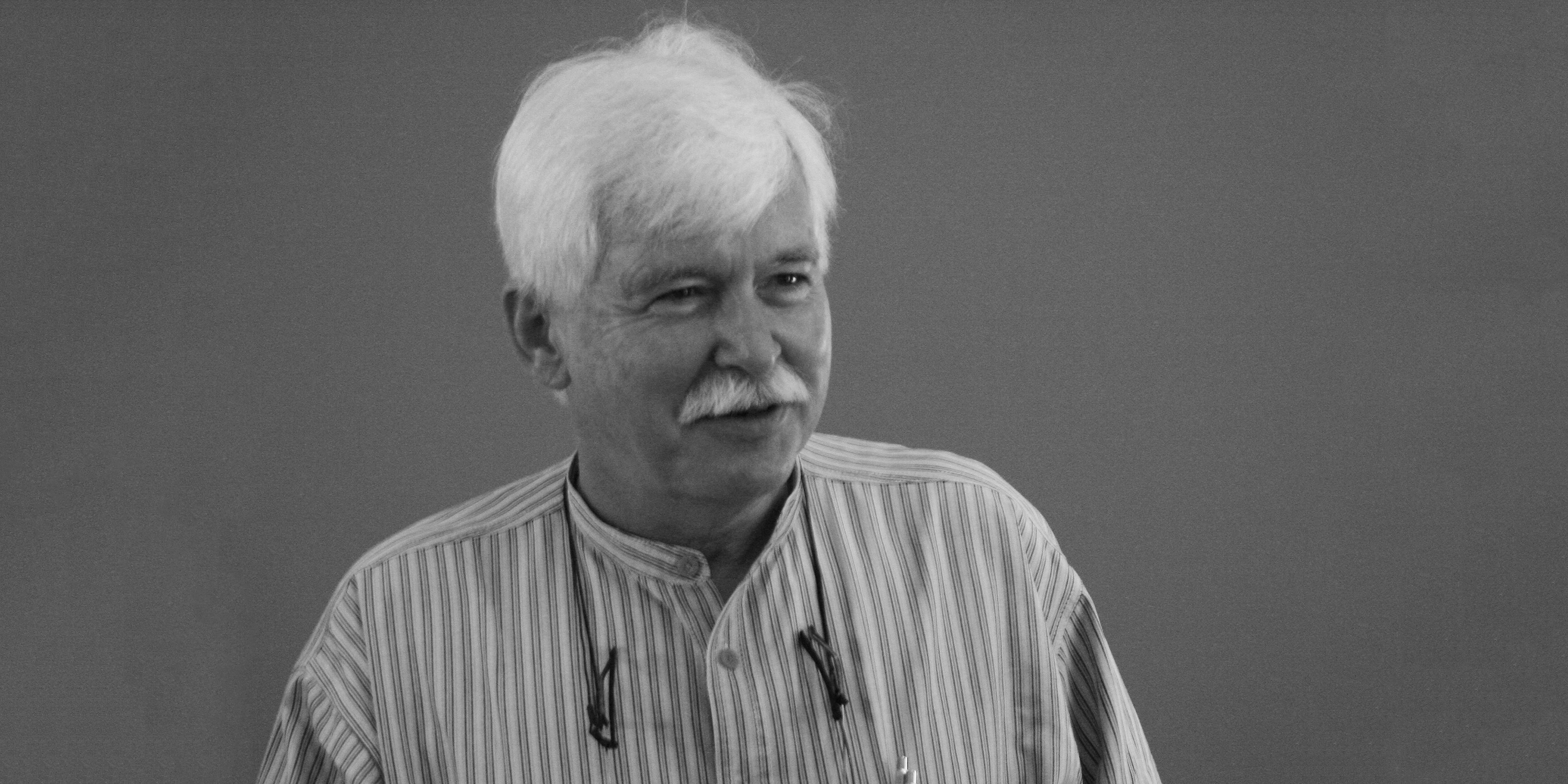 Black and white picture of Ueli W. Suter