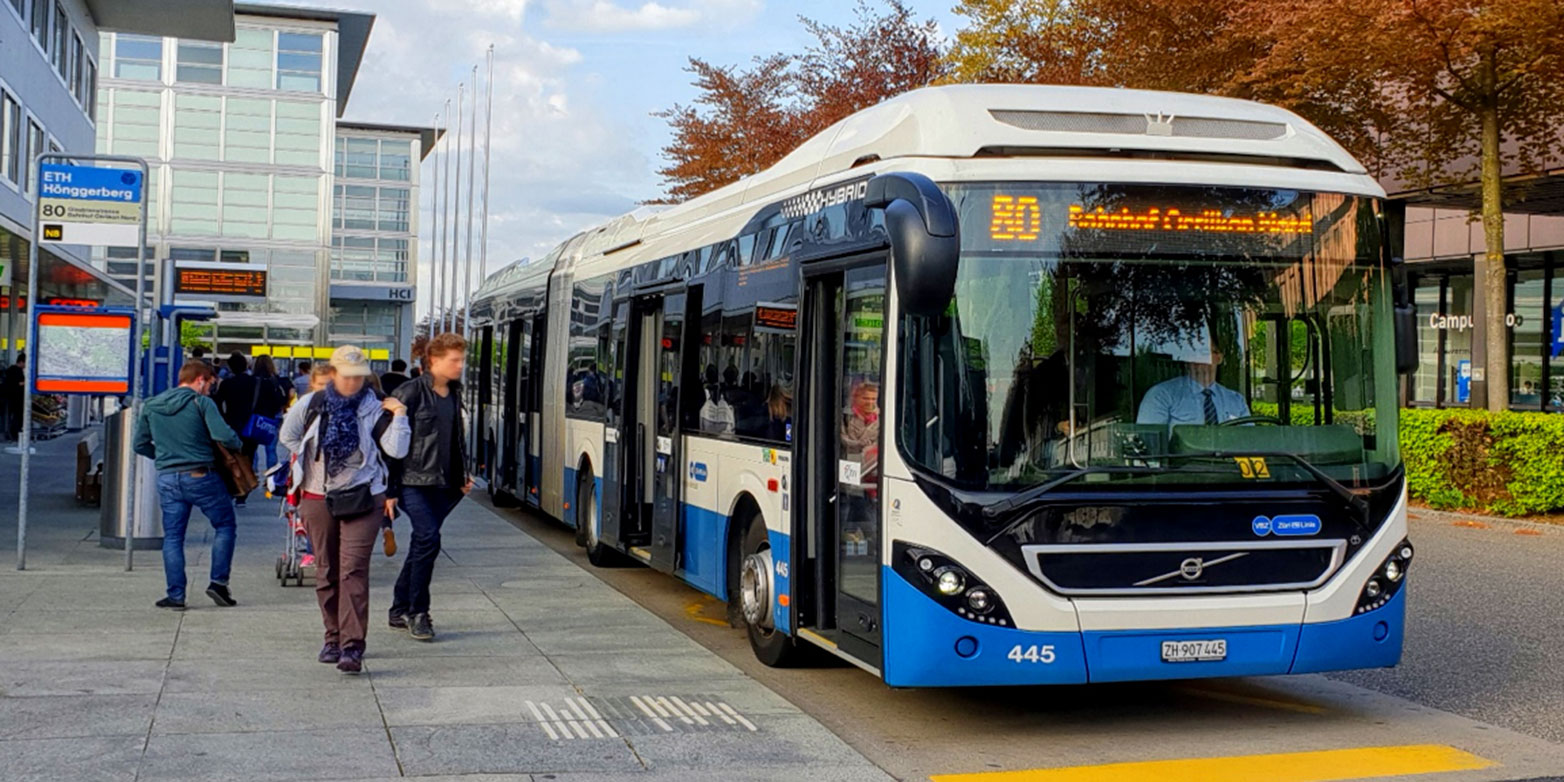 Vergrösserte Ansicht: Ab Herbst wird die Kapazität der VBZ-Linie 80 in Stosszeiten je Fahrtrichtung um 100 bis 200 Personen pro Stunde erhöht. (Bild: ETH Zürich)