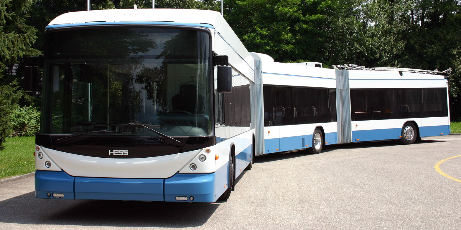 Vergrösserte Ansicht: Mittelfristig planen VBZ und ZVV, dass – anders als heute – in Zukunft auch Doppelgelenkbusse auf den Hönggerberg fahren. (Bild: VBZ)
