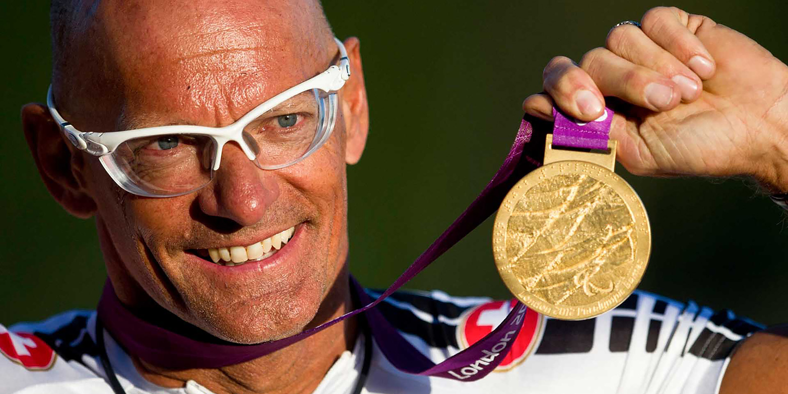 Heinz Frei with one of his gold medals